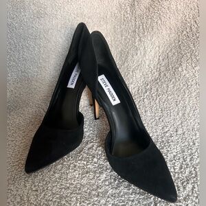 Steve Madden Classic Black Heels